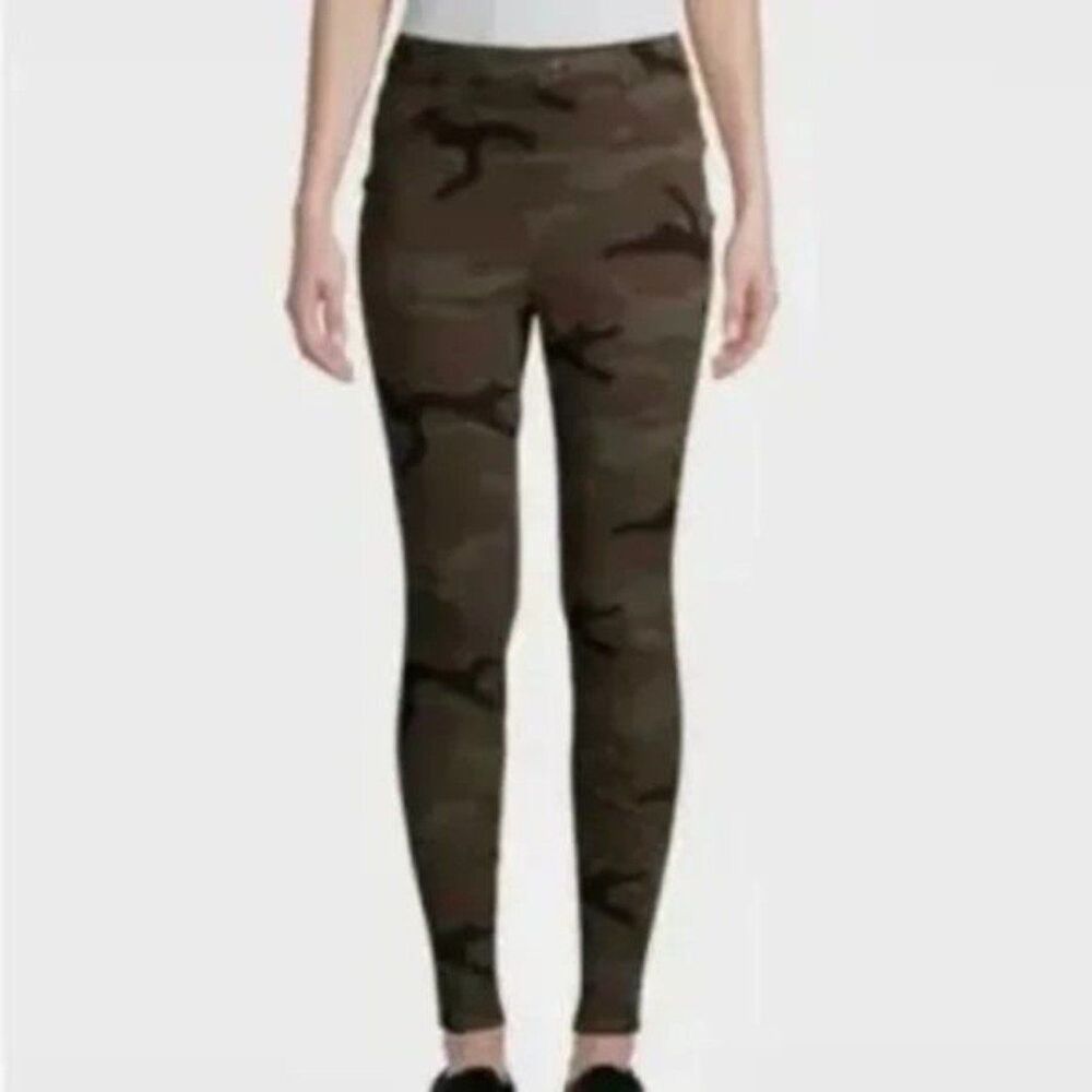 TIME AND TRU Hi Rise PULL ON Camouflage Jeggings Sz L‎ (12-14) Camo Leggings NWT